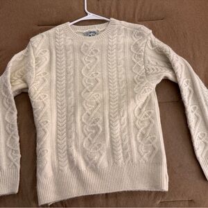 Elegant Ivory Cable Knit Sweater
